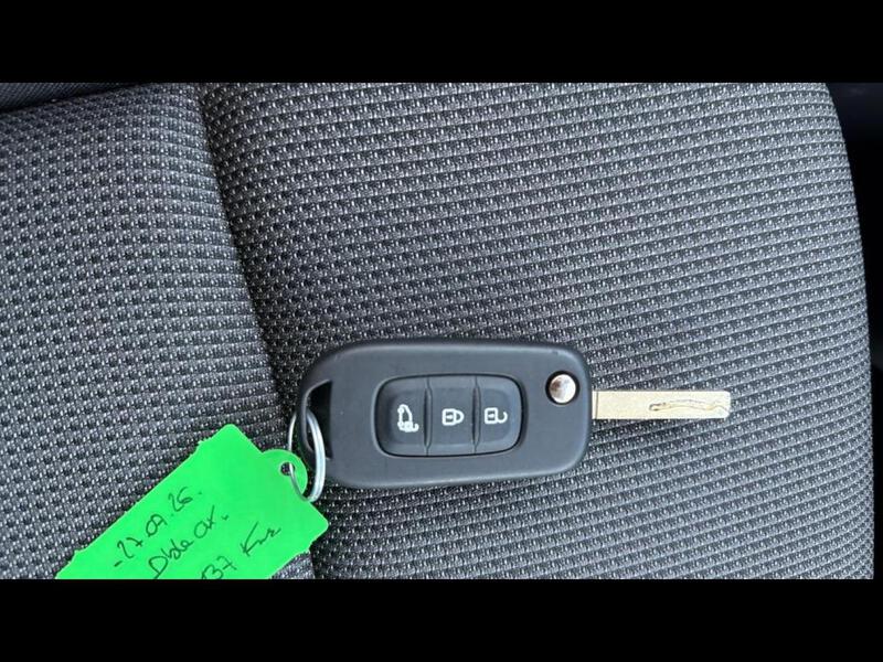 Renault Trafic Combi