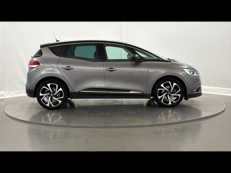 Renault Scenic IV