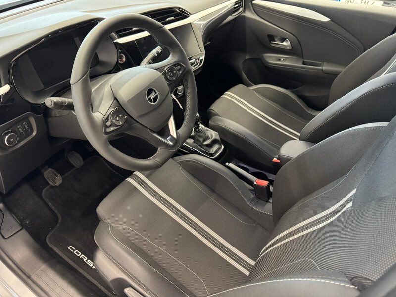 Fahrzeugabbildung Corsa 1.2 Turbo GS Kamera Klima CarPlay Bild 32 von 33