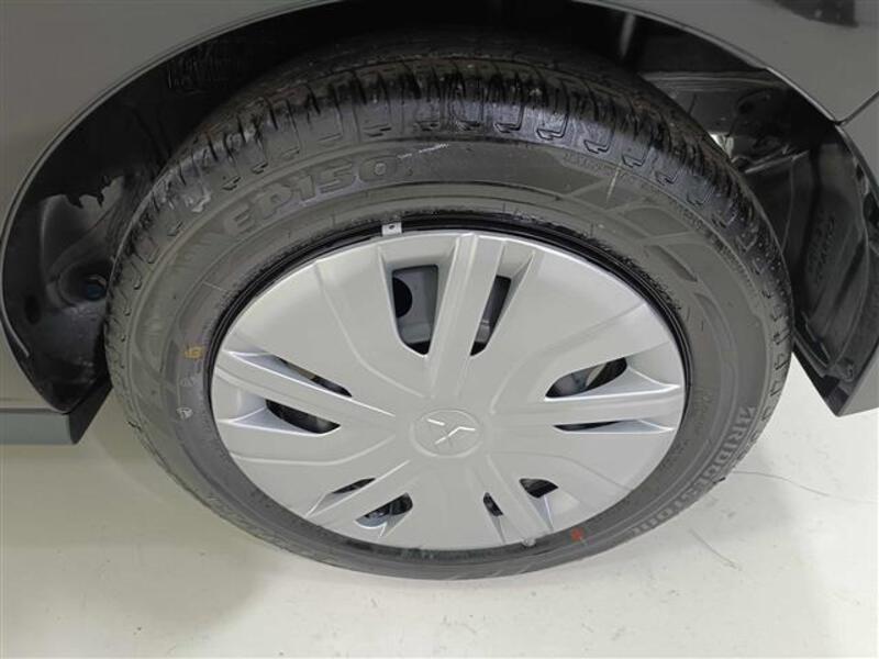 Mitsubishi Space