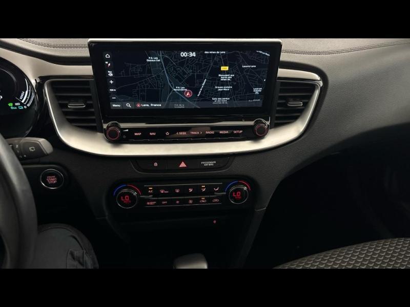 KIA Xcee'D