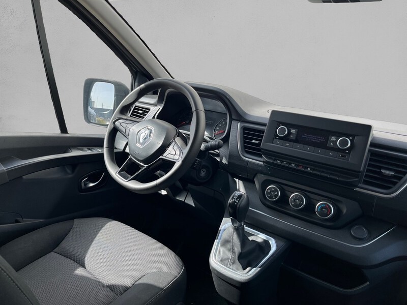 Renault Trafic Combi
