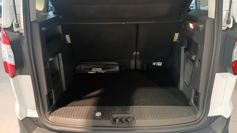 Ford Transit Courier VAN