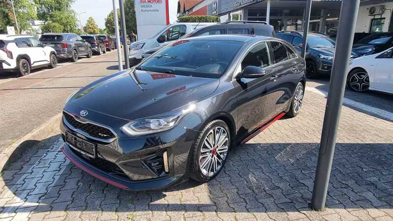 Kia ProCeed