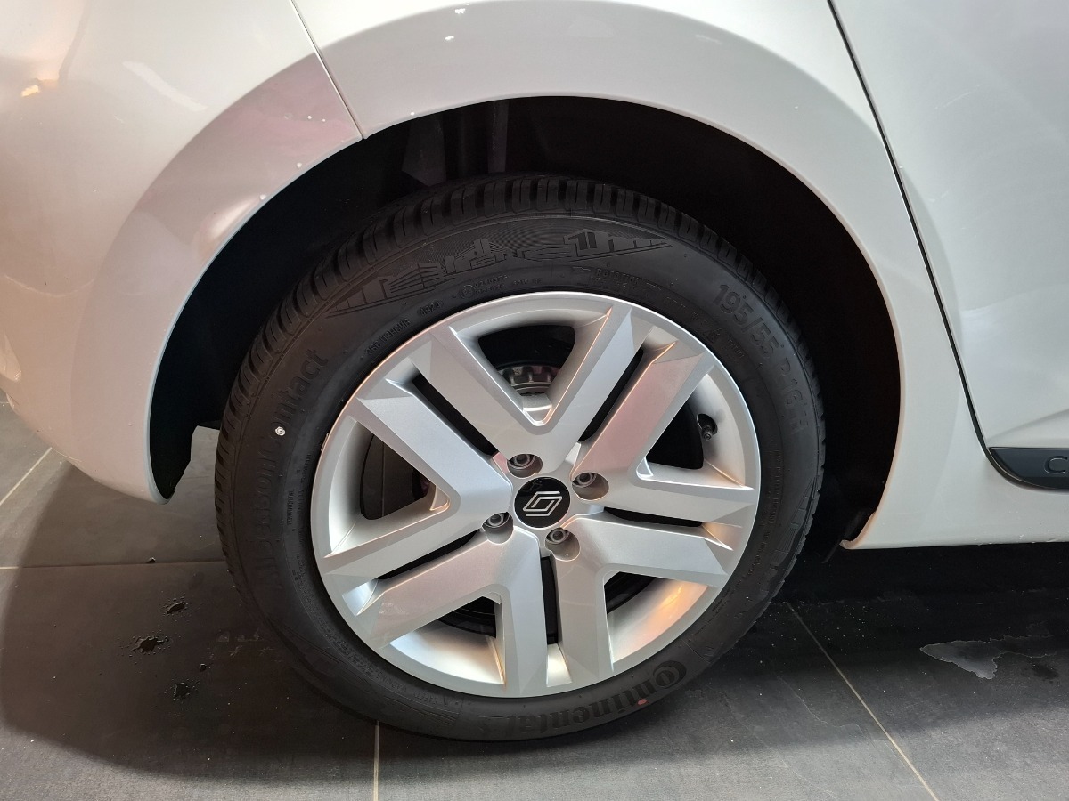 Renault Clio – Bild 13