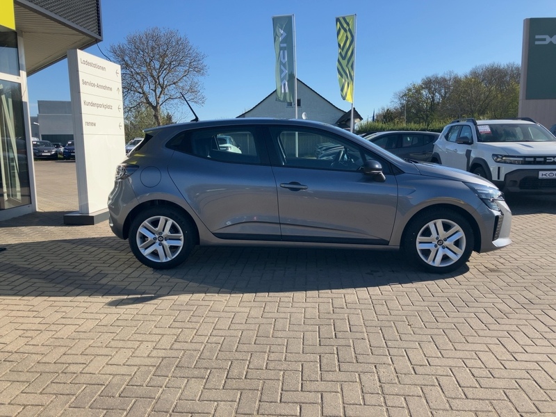 Fahrzeugabbildung Clio Evolution TCe 90 Bild 2 von 20