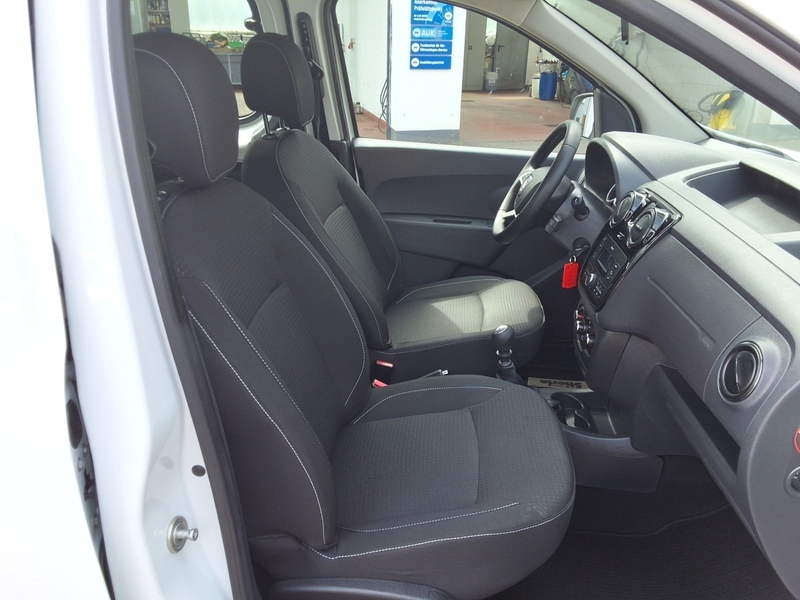 Fahrzeugabbildung Dokker VP Comfort 1.5 Blue dCi 95 Bild 6 von 10