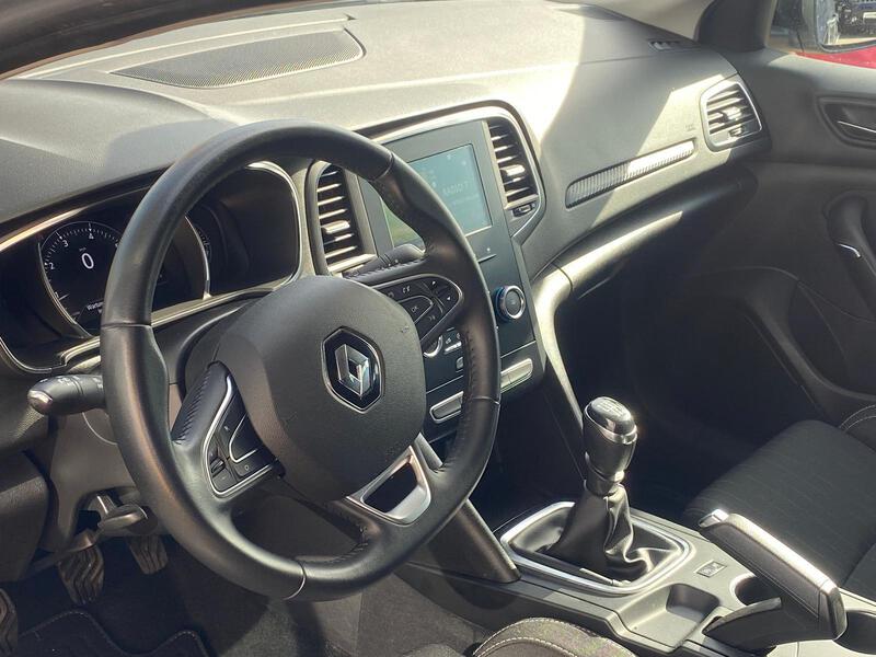 Fahrzeugabbildung Megane IV 1.3 TCe 115 Limited GPF Bild 11 von 12