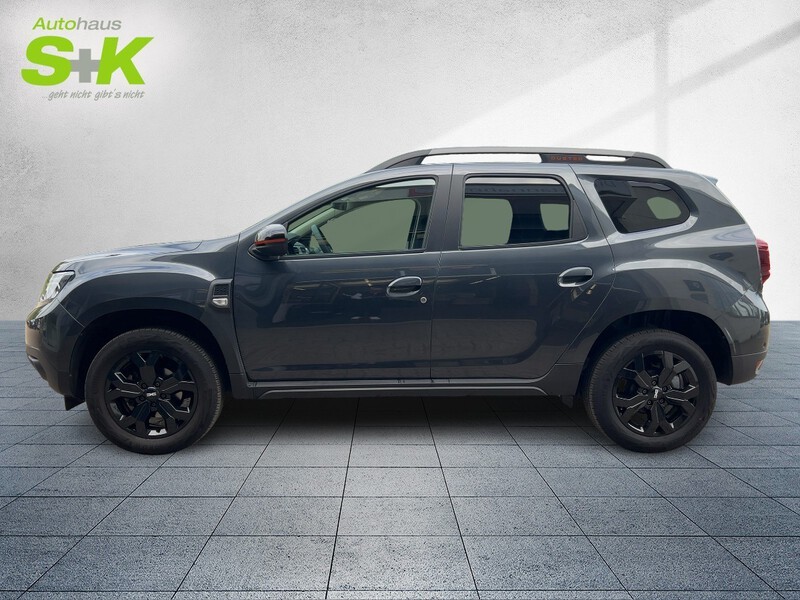 Fahrzeugabbildung Duster Sondermodell Extreme TCe 150 EDC+NAVI+KAM+SHZG+ Bild 2 von 15