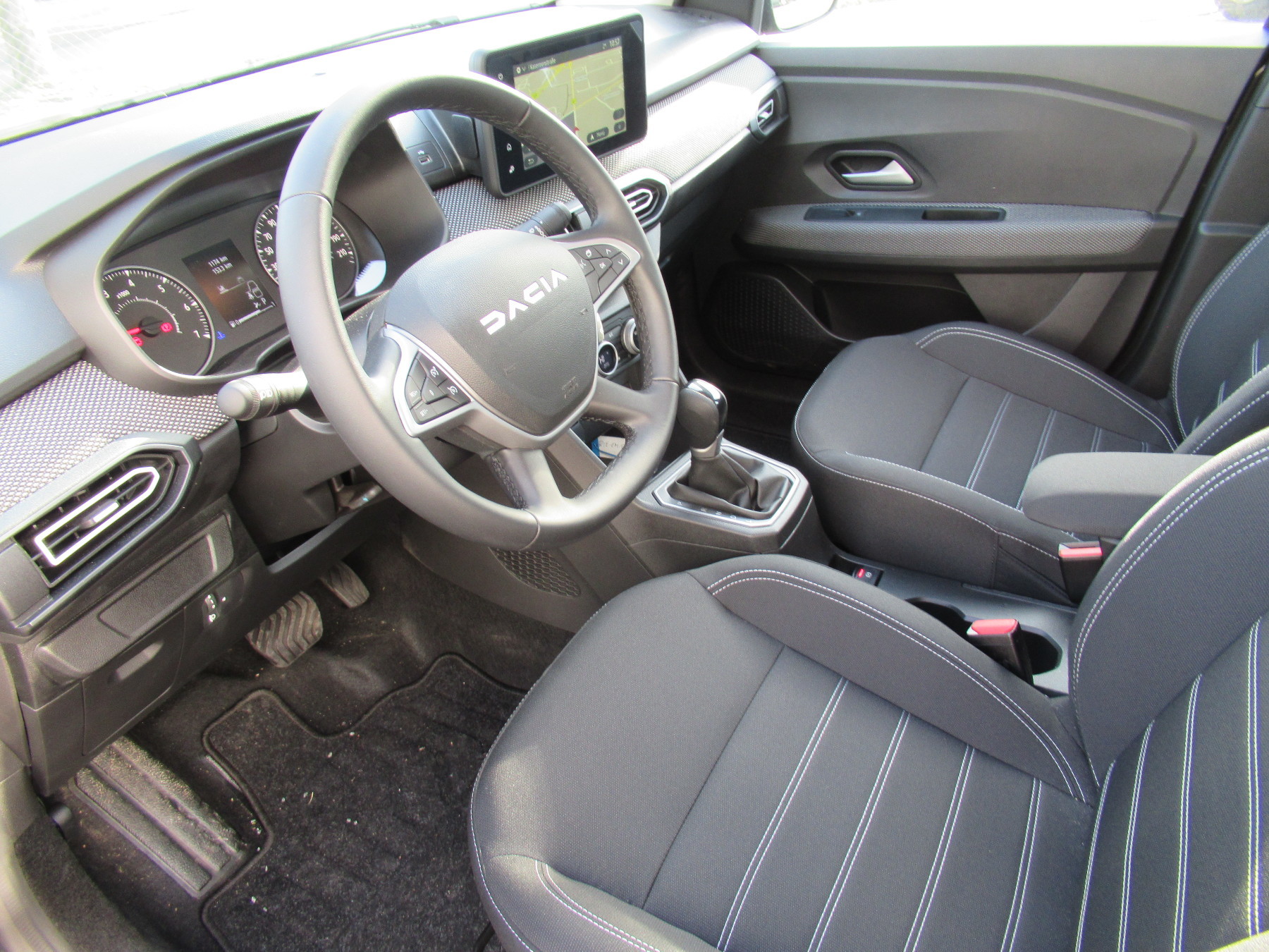 Dacia Logan – Bild 12
