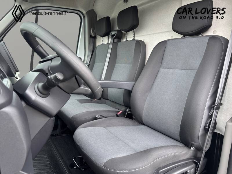 Renault Master III