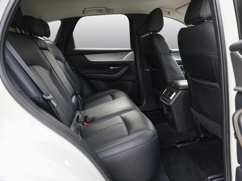 Fahrzeugabbildung CX-60 LEDER Bild 4 von 19