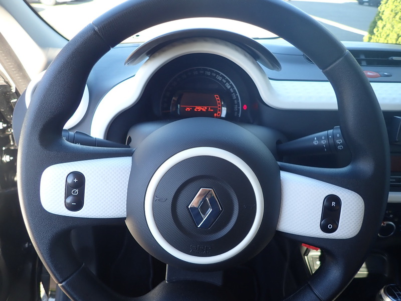 Fahrzeugabbildung Twingo Limited SCe 75 Bild 9 von 16