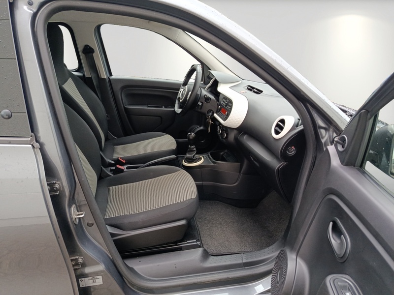 Fahrzeugabbildung Twingo Entry SCe 65 Start & Stop Bild 15 von 17