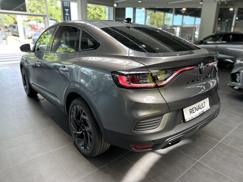 Fahrzeugabbildung Arkana Esprit Alpine E-Tech Full Hybrid 145PS Bild 29 von 50