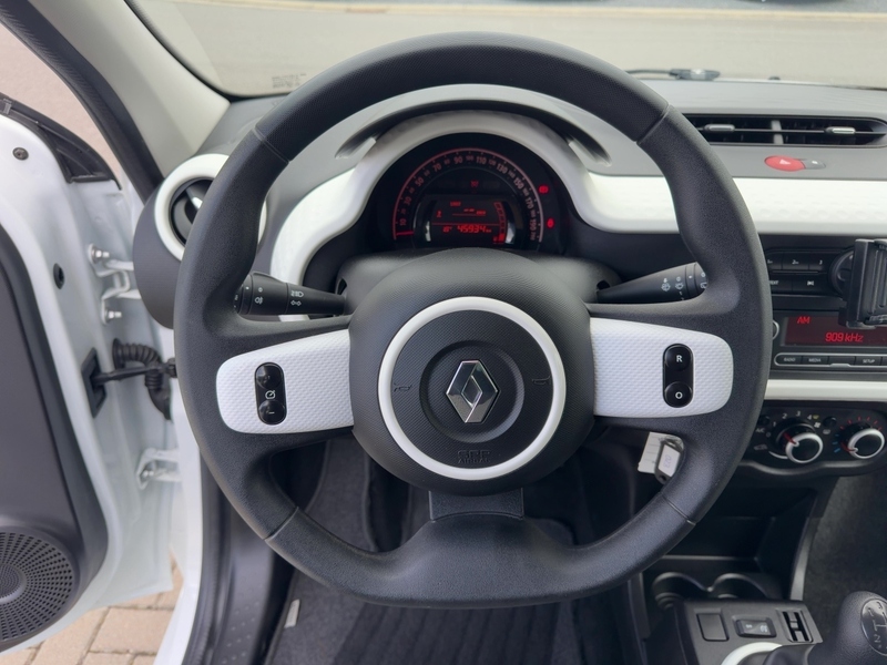 Fahrzeugabbildung Twingo ABS Fahrerairbag ESP SERVO ZV Bild 9 von 19