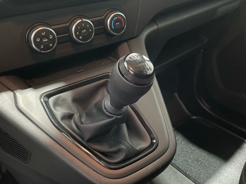 Renault Kangoo Furgón