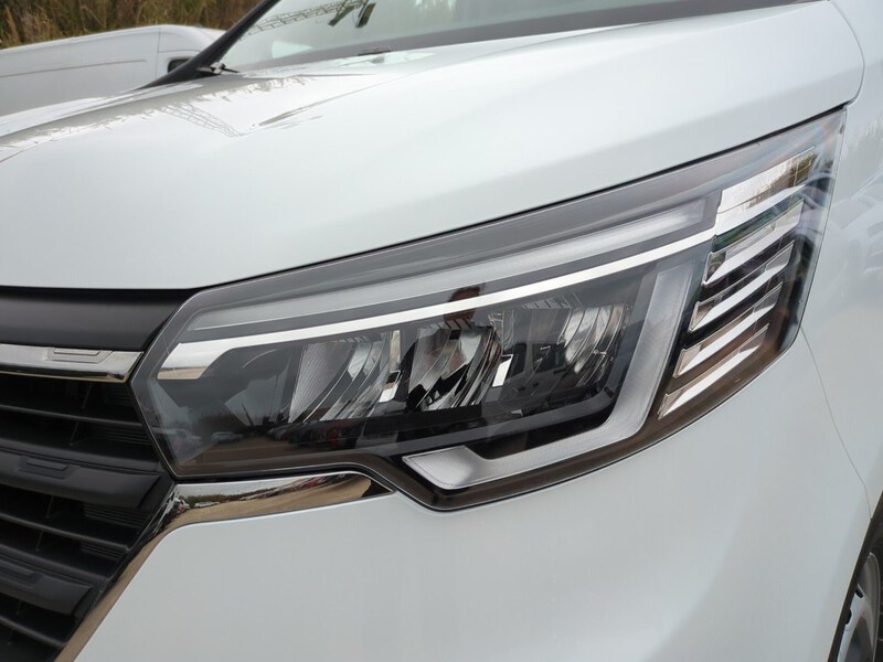 Renault Trafic Furgón E-Tech Eléctrico