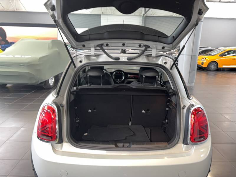 Mini F56 LCI