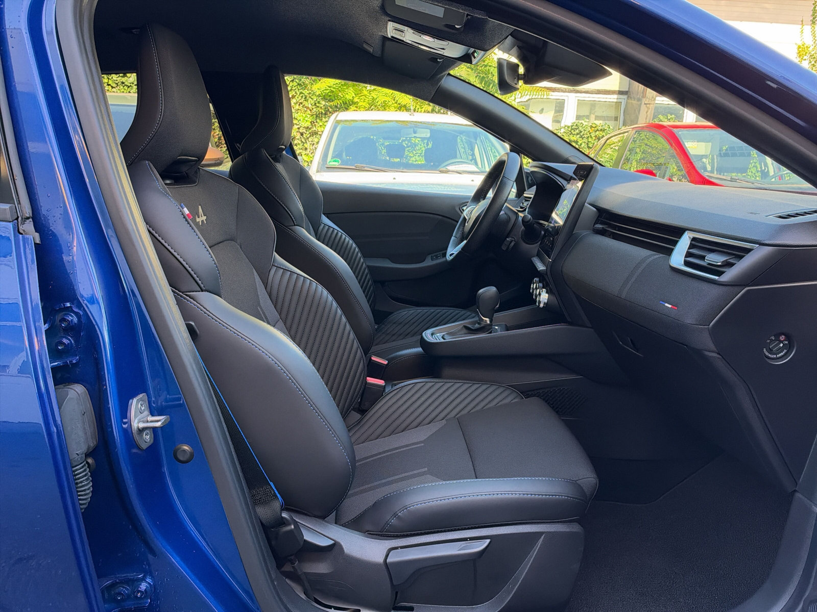 Renault Clio – Bild 11