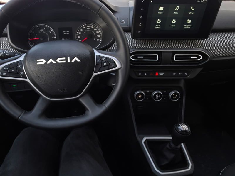 DACIA Logan 2023 — imagine 38