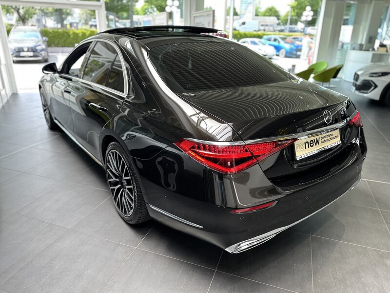 Mercedes-Benz S 400