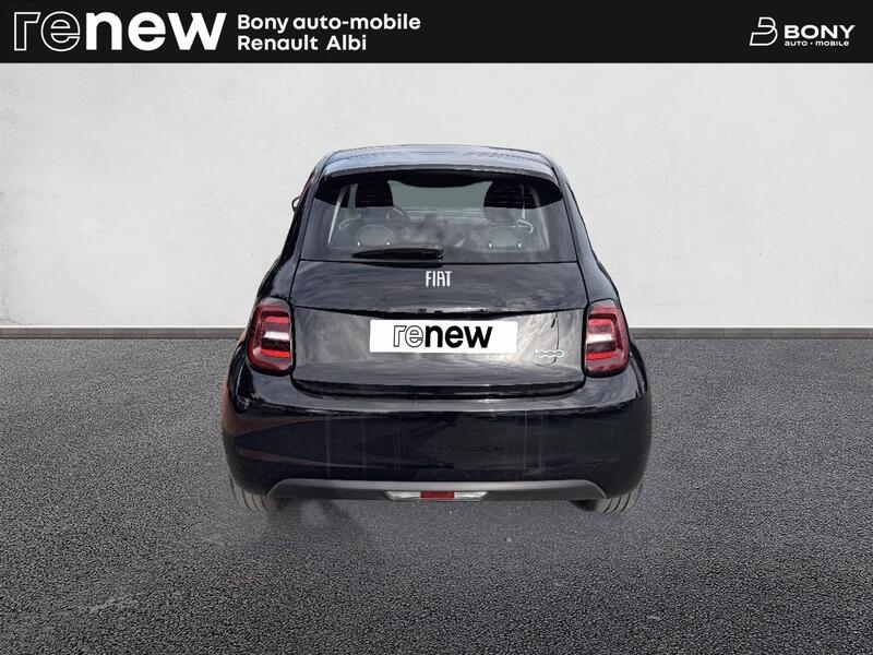 Fiat 500e Berline MY22 Serie 1 Step 1