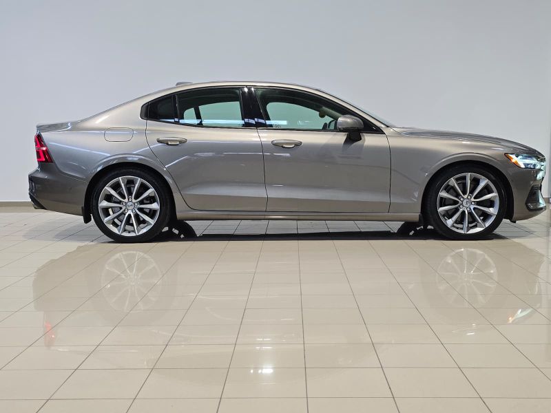 VOLVO S60 2018 — imagine 28