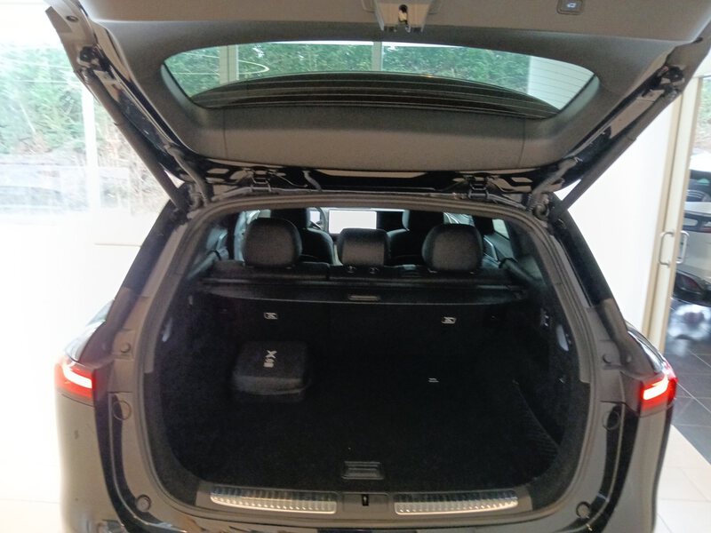 Xpeng G9