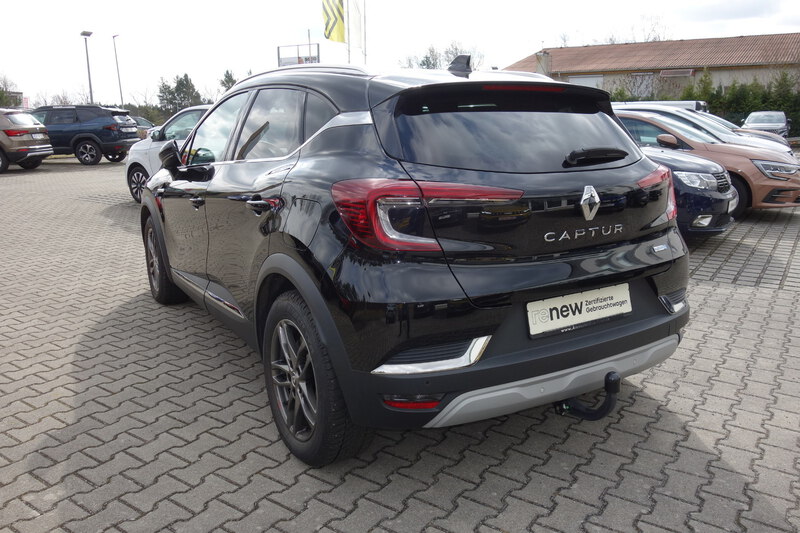 Fahrzeugabbildung Captur INTENS E-TECH Plug-in 160 Bild 2 von 10