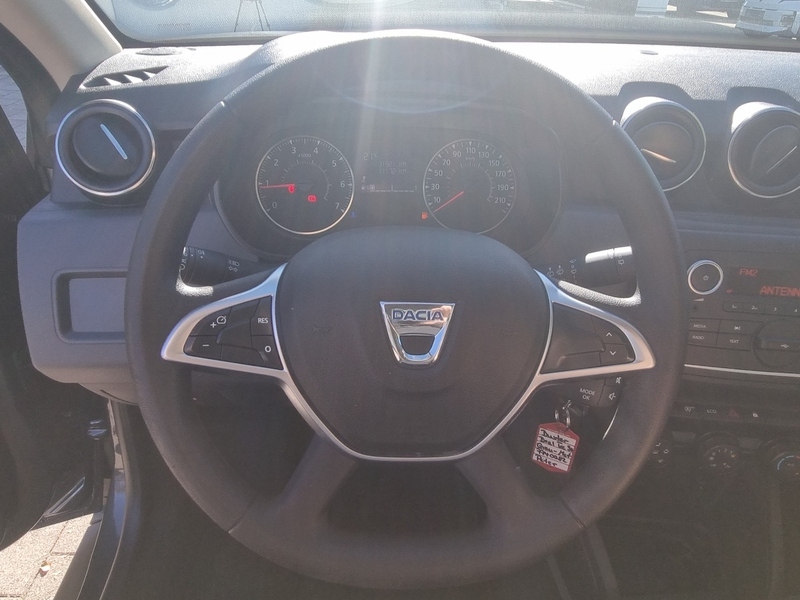 Fahrzeugabbildung Duster Deal TCe 90 Bild 10 von 14