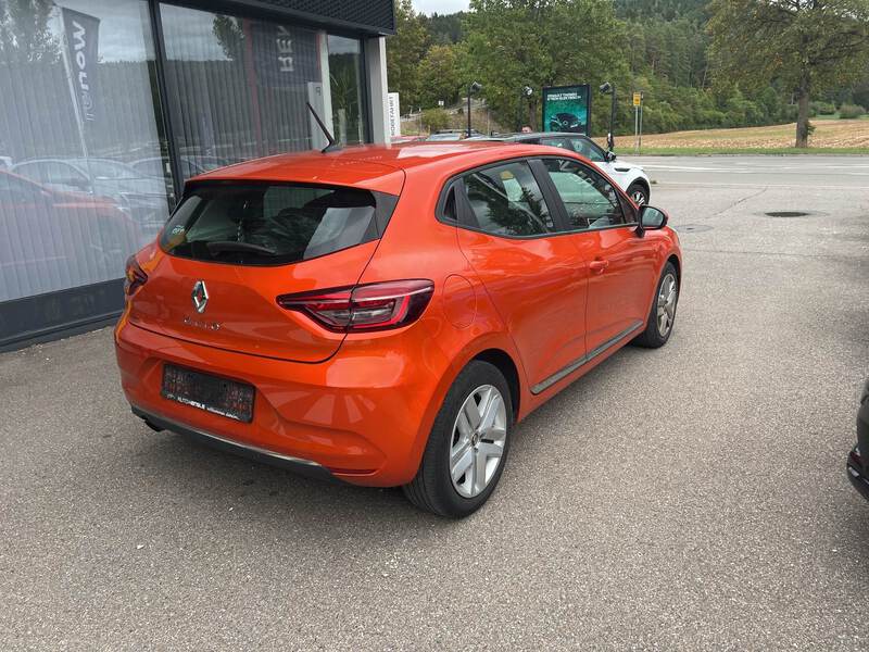 Fahrzeugabbildung Clio V 1.0 SCe 75 Experience Bild 6 von 15