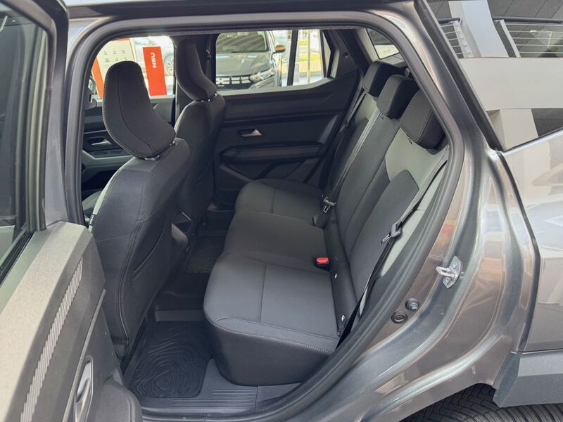 Fahrzeugabbildung Duster Extreme TCe 130 4x4 Bild 7 von 15