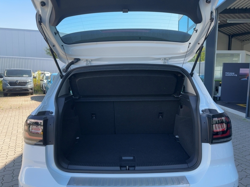 Fahrzeugabbildung T-Cross 1.0 TSI Life *8-fach bereift*SHZ*PDC*KLIMA* Bild 13 von 15