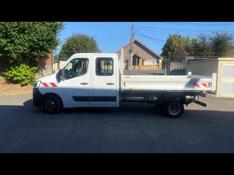 Renault Master Chassis Double Cabine