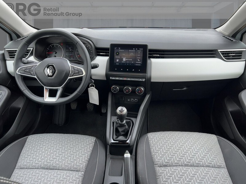 Fahrzeugabbildung Clio RÜCKFAHRKAMERA Bild 10 von 23