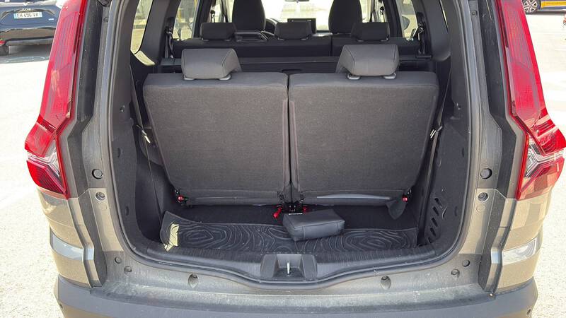 Dacia Jogger