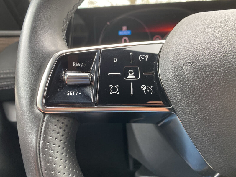 Fahrzeugabbildung Megane E-TECH Scheckheft 360°  Bild 20 von 20