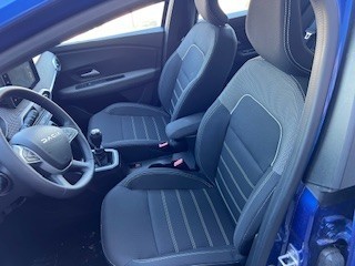 Dacia Sandero – Bild 11