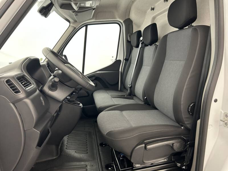 Renault Master III