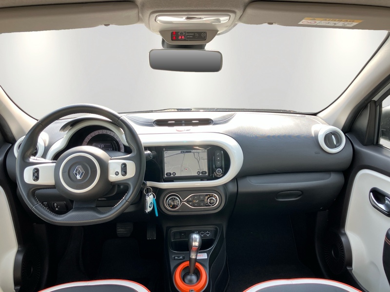 Fahrzeugabbildung Twingo *SHZ/Rückfahrkamera Bild 9 von 17