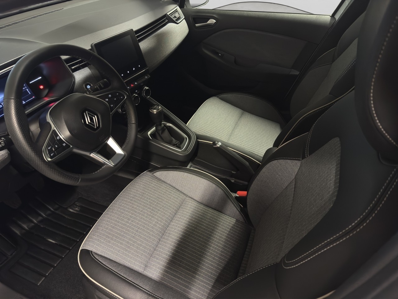 Renault Clio – Bild 11