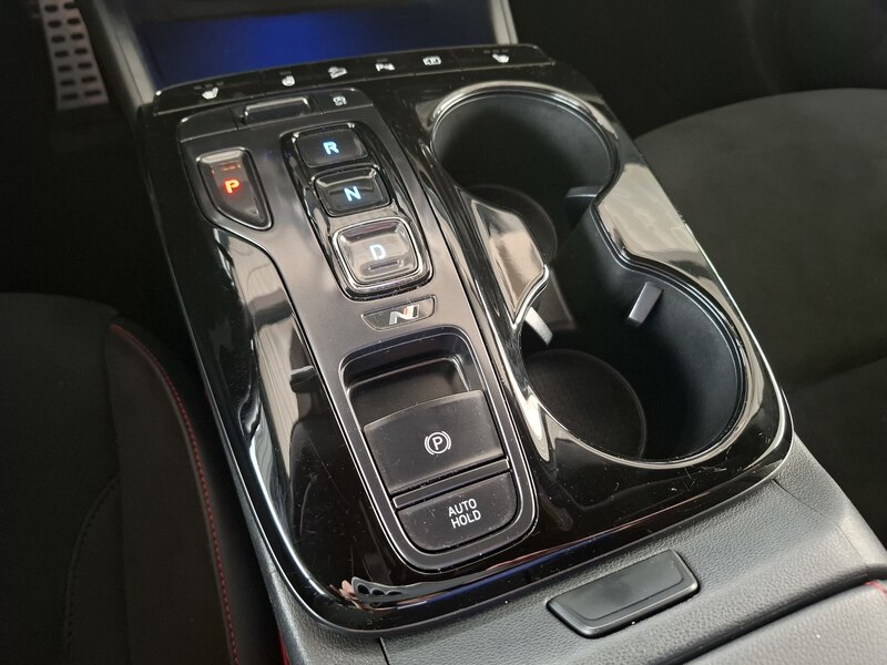 Fahrzeugabbildung TUCSON 1.6 T-GDI 150PS 48V 7-DCT 2WD N Line MJ23 Bild 32 von 47