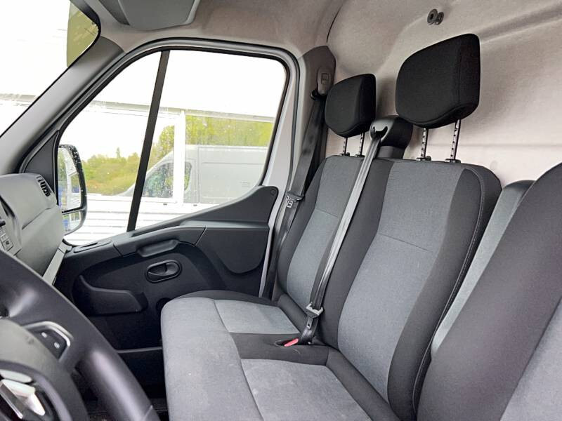 Renault Master III