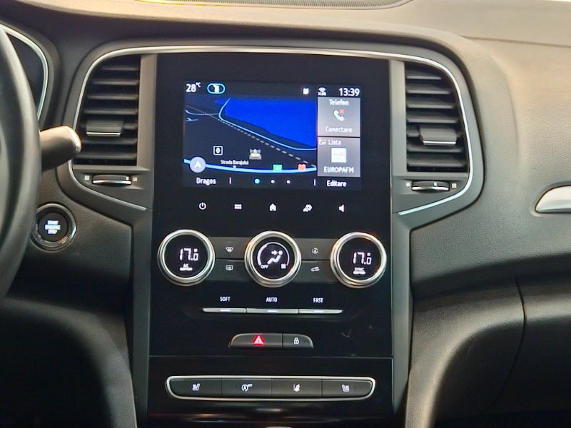 RENAULT Megane 2022 — imagine 40