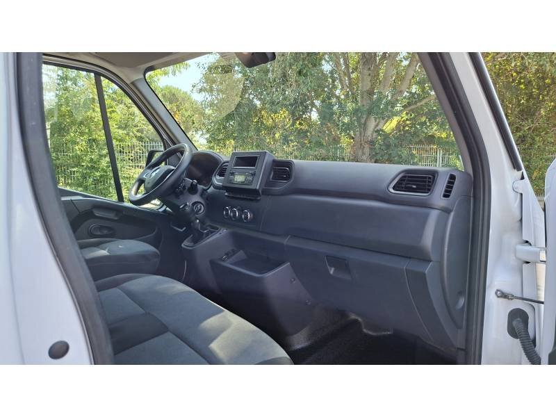 Renault Master III