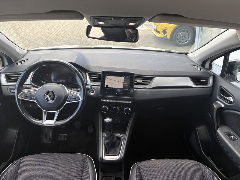 Fahrzeugabbildung Captur INTENS TCe 90 Bild 6 von 10