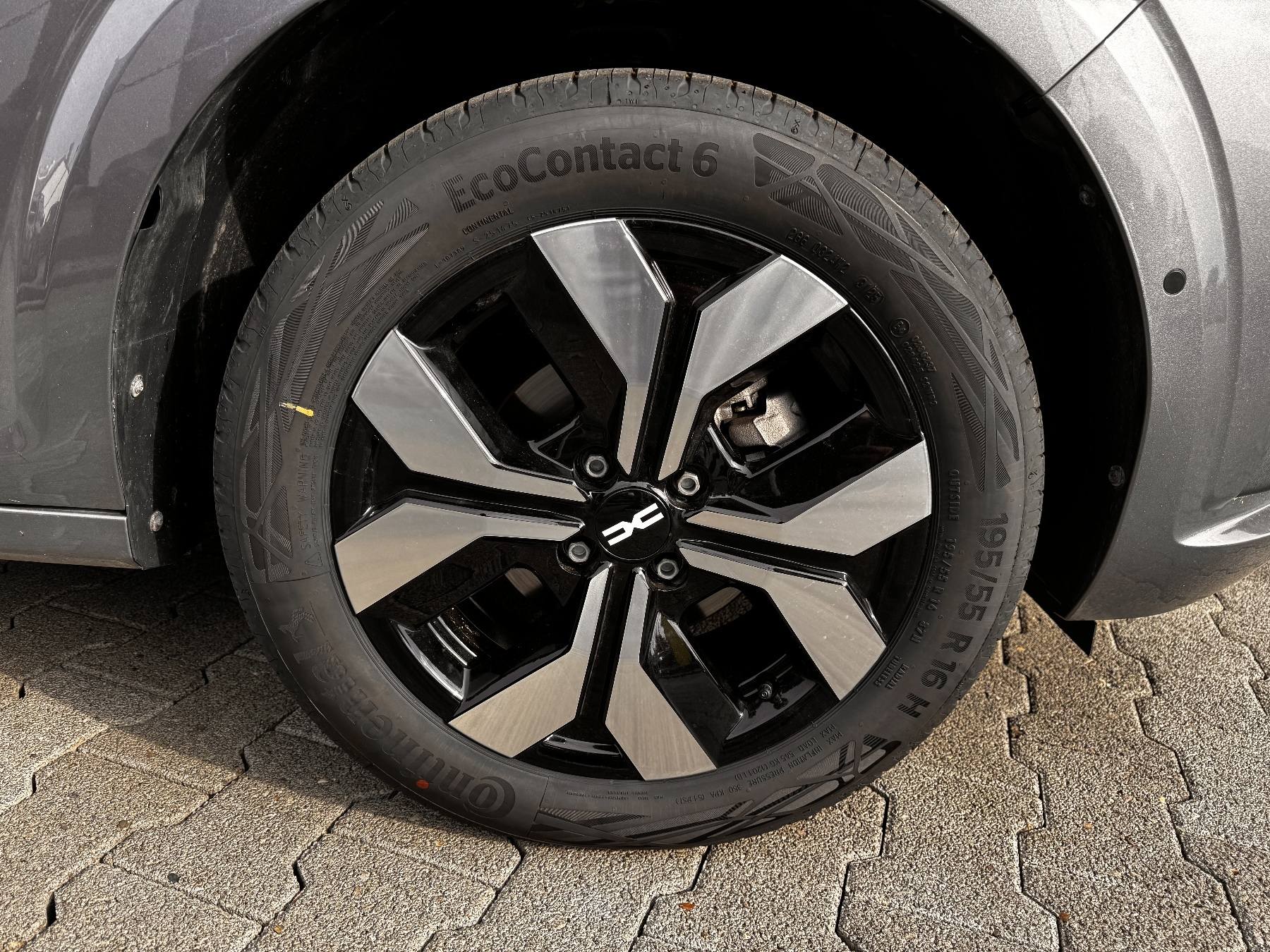 Dacia Sandero – Bild 8