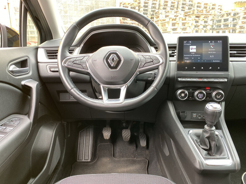 Fahrzeugabbildung Captur Scheckheft 360° Bild 5 von 5