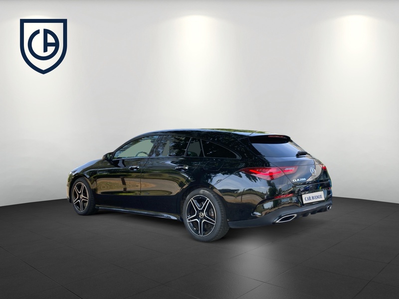 Mercedes-Benz CLA 200 Shooting Brake